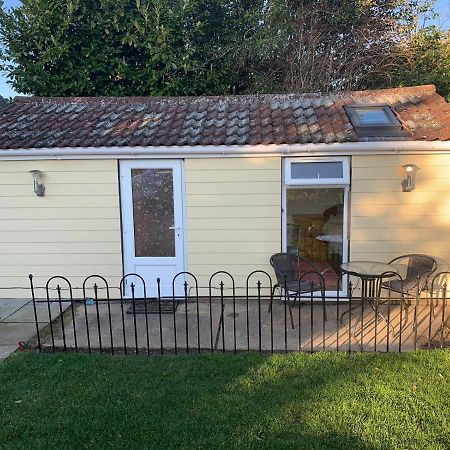 コルチェスターCosy 1 Bed Garden Annexeアパートメント エクステリア 写真