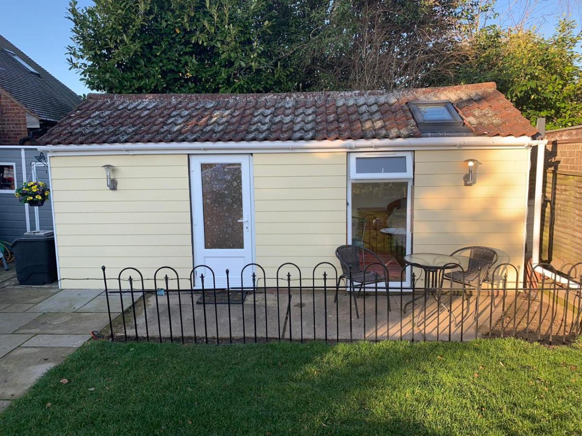 コルチェスターCosy 1 Bed Garden Annexeアパートメント エクステリア 写真