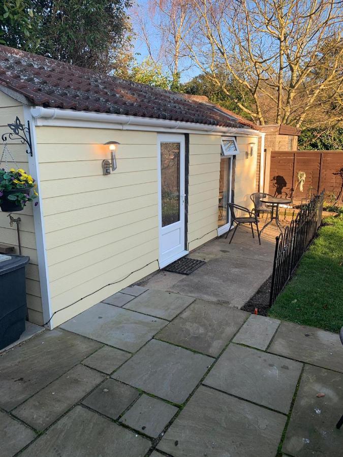 コルチェスターCosy 1 Bed Garden Annexeアパートメント エクステリア 写真